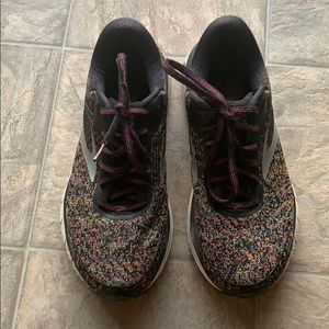 Brooks Adrenaline GTS 18